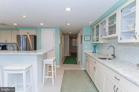 Entry Way - 8307 Atlantic Ave #102, Ocean City, MD 21842 photo 1 of 1