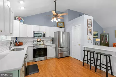 Kitchen - 120 Pinehurst Rd, Berlin, MD 21811 photo 2 of 4