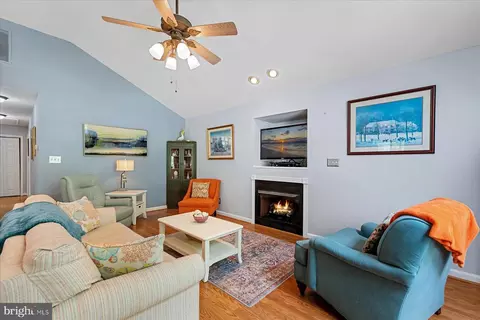 Living - 120 Pinehurst Rd, Berlin, MD 21811 photo 2 of 2