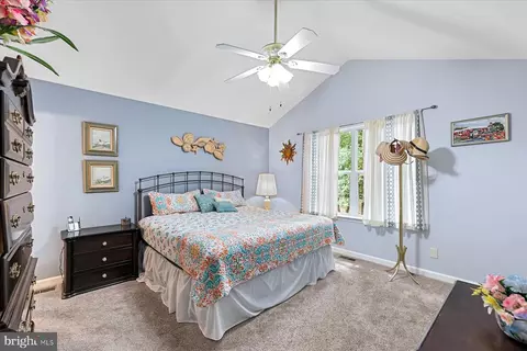 Bedroom - 120 Pinehurst Rd, Berlin, MD 21811 photo 2 of 7