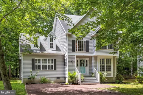 7 Burr Hill Dr, Ocean Pines, MD 21811