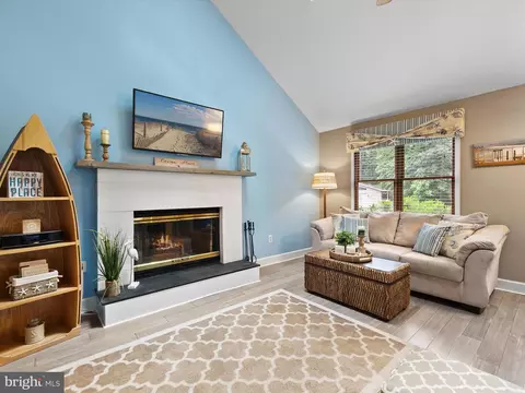 Living - 16 Admiral Ave, Ocean Pines, MD 21811 photo 1 of 1