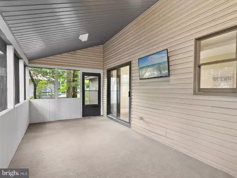 Exterior - 16 Admiral Ave, Ocean Pines, MD 21811 photo 2 of 10