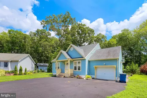 Exterior - 9 Holly Ct, Berlin, MD 21811 photo 12 of 12
