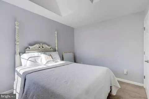 Bedroom - 9 Holly Ct, Berlin, MD 21811 photo 6 of 7