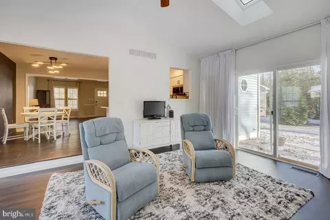 Other - 9 Holly Ct, Berlin, MD 21811 photo 3 of 7