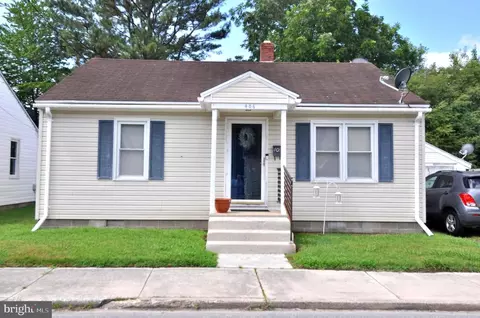 406 Maple St, Pocomoke City, MD 21851