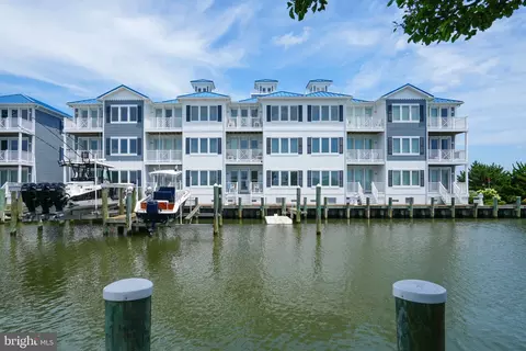13000 Marina View Ln #27, Ocean City, MD 21842