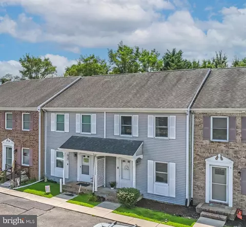 4 Franklin Sq, Berlin, MD 21811