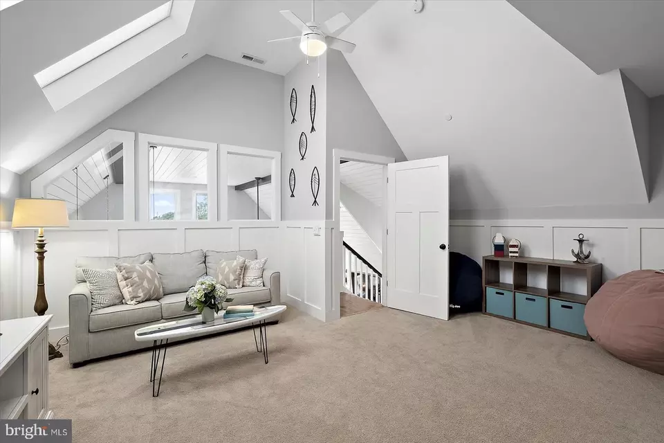 Entry Way - 137 Old Wharf Rd, Ocean City, MD 21842 photo 11 of 15