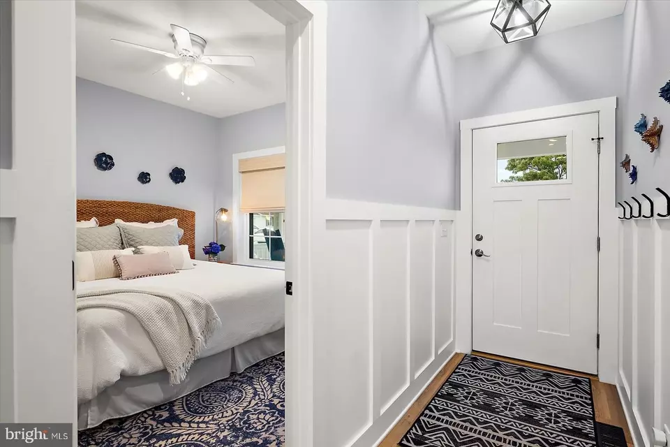 Entry Way - 137 Old Wharf Rd, Ocean City, MD 21842 photo 7 of 15