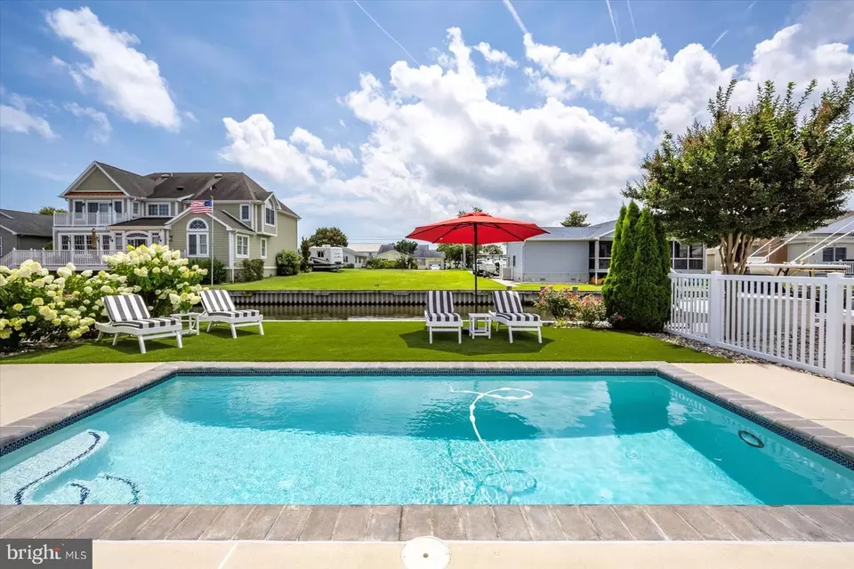 Exterior - 137 Old Wharf Rd, Ocean City, MD 21842 photo 3 of 28