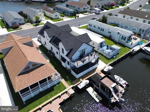 627 Gulf Stream Dr, Ocean City, MD 21842