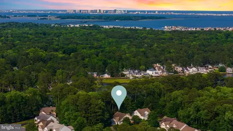 11625 Manklin Creek Rd, Ocean Pines, MD 21811
