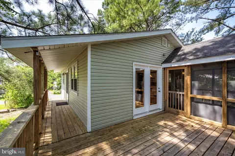Exterior - 12 White Sail Cir, Ocean Pines, MD 21811 photo 7 of 15