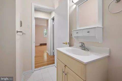 Bath - 12 White Sail Cir, Ocean Pines, MD 21811 photo 3 of 3
