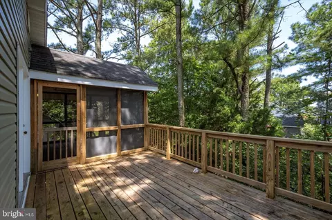 Exterior - 12 White Sail Cir, Ocean Pines, MD 21811 photo 4 of 15