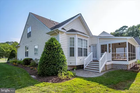 Exterior - 2 Audubon Cir, Berlin, MD 21811 photo 2 of 11