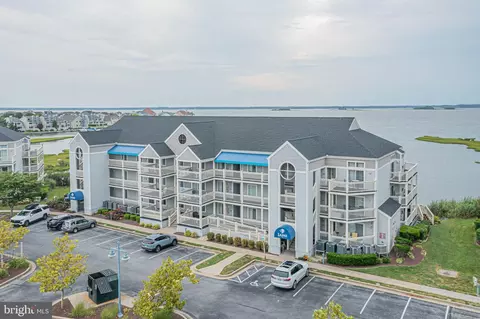205 125th St #247L, Ocean City, MD 21842