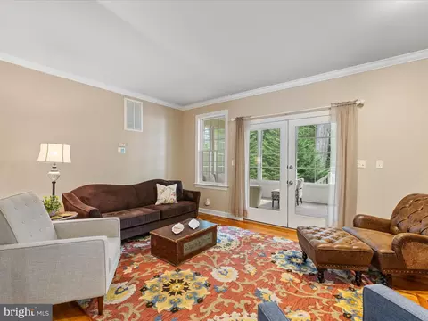 Living - 1619 Mercers Way, Berlin, MD 21811 photo 2 of 4