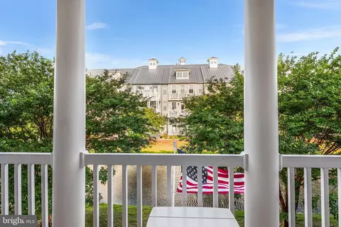 36 Canal Side Mews W, Ocean City, MD 21842