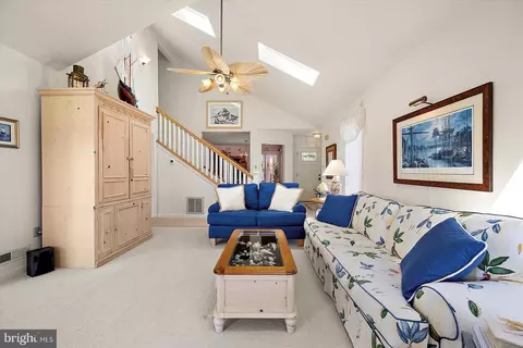 Living - 703 Loop Rd, Ocean City, MD 21842 photo 5 of 6