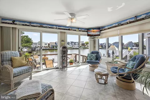 Exterior - 703 Loop Rd, Ocean City, MD 21842 photo 3 of 20