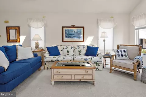 Living - 703 Loop Rd, Ocean City, MD 21842 photo 3 of 6