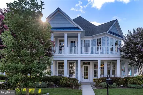 12336 Hidden Bay Dr, Berlin, MD 21811