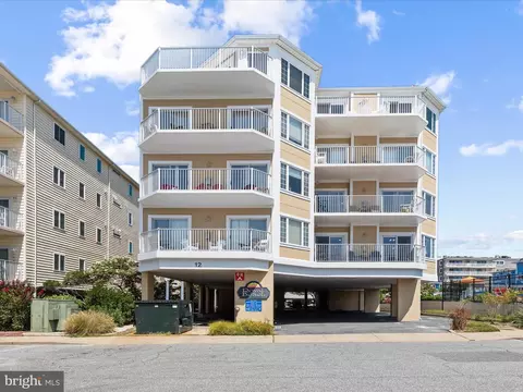 12 45th St #102, Ocean City, MD 21842