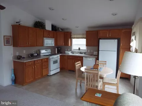 341 Timberline Cir, Berlin, MD 21811 photo 9
