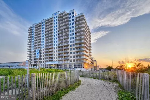 2 48th St #911, Ocean City, MD 21842