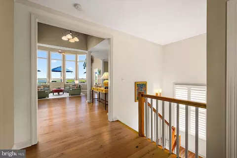 Entry Way - 9605 Indian Trail Dr, Berlin, MD 21811 photo 5 of 9