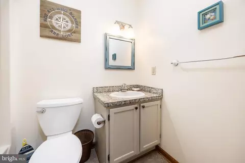 Bath - 6 Brandywine Dr, Ocean Pines, MD 21811 photo 3 of 4