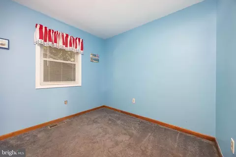 Bedroom - 6 Brandywine Dr, Ocean Pines, MD 21811 photo 5 of 10