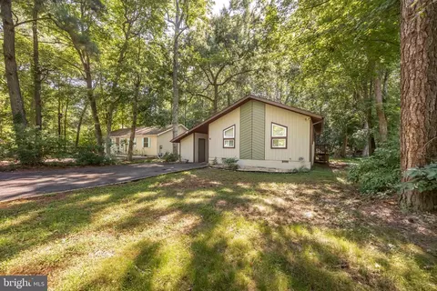 Exterior - 6 Brandywine Dr, Ocean Pines, MD 21811 photo 2 of 14