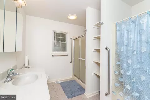Bath - 140 Pinehurst Rd, Ocean Pines, MD 21811 photo 1 of 1