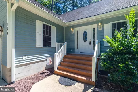 Exterior - 140 Pinehurst Rd, Ocean Pines, MD 21811 photo 3 of 9