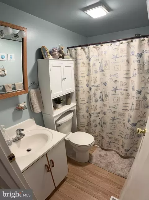 Bath - 85 Pinehurst Rd, Ocean Pines, MD 21811 photo 2 of 2