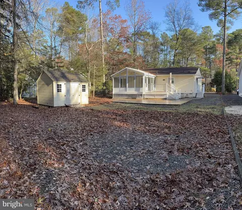 Exterior - 85 Pinehurst Rd, Ocean Pines, MD 21811 photo 5 of 7