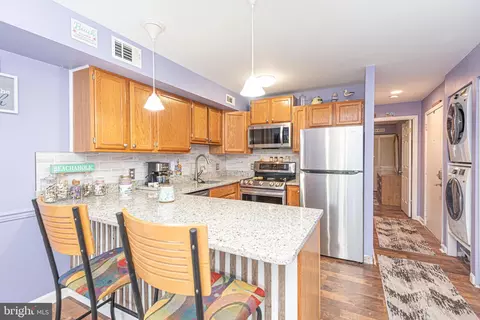 12304 Jamaica Ave #203, Ocean City, MD 21842