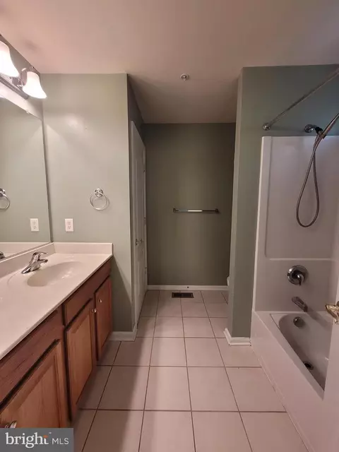 Other - 331 Schooner Ln #302, Berlin, MD 21811 photo 7 of 23