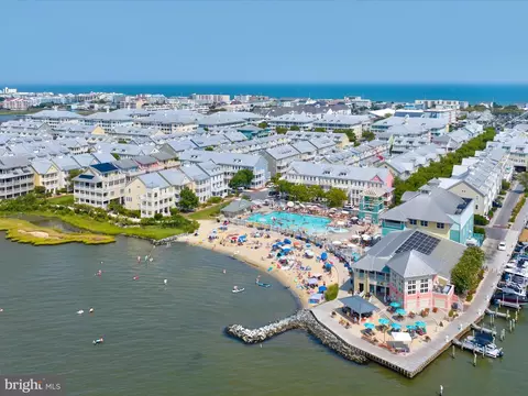 2 Fountain Dr E #4D, Ocean City, MD 21842
