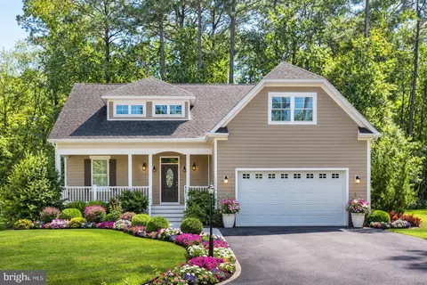 11708 Maid At Arms Ln, Berlin, MD 21811