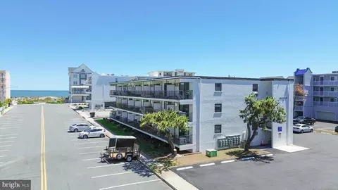 9 138th St #307, Ocean City, MD 21842