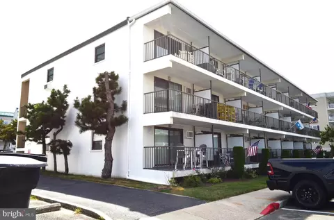 9 138th St #307, Ocean City, MD 21842