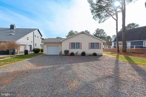 6 Lookout Pt, Ocean Pines, MD 21811