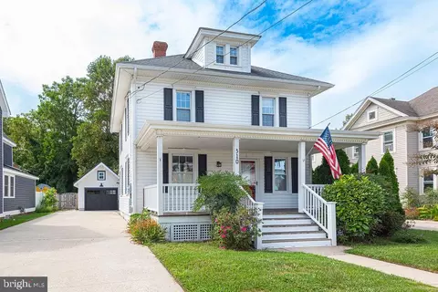 310 N Main St, Berlin, MD 21811