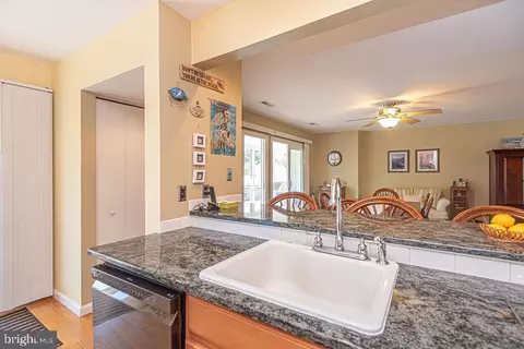Kitchen - 5 Laport Ct, Ocean Pines, MD 21811 photo 9 of 10