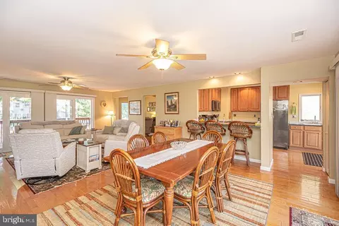 Dining - 5 Laport Ct, Ocean Pines, MD 21811 photo 3 of 3